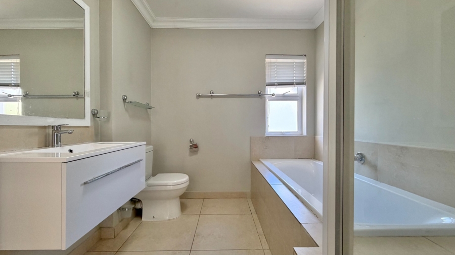 3 Bedroom Property for Sale in Kylemore Western Cape